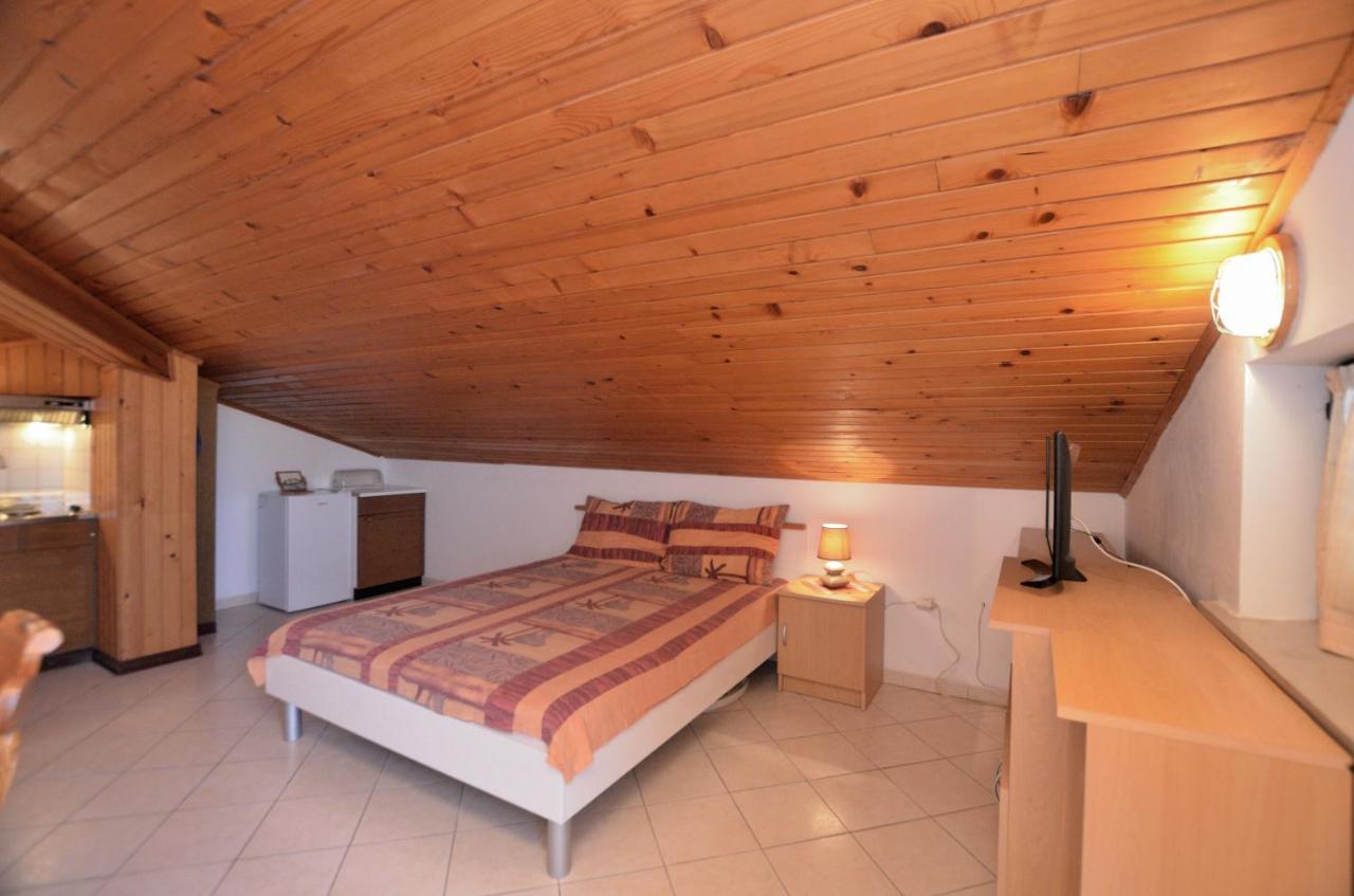 Novigrad Istria Apartments Ljiljana מראה חיצוני תמונה