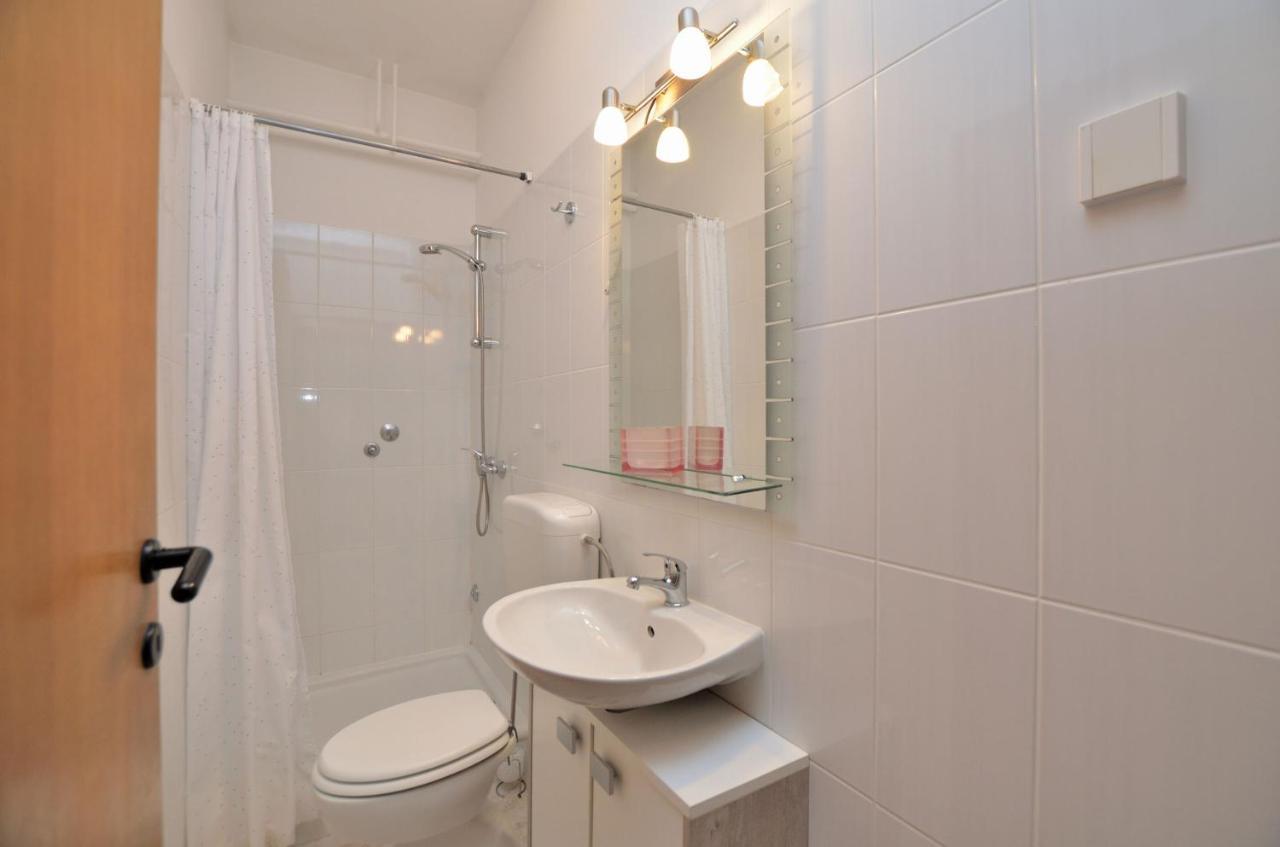 Novigrad Istria Apartments Ljiljana מראה חיצוני תמונה