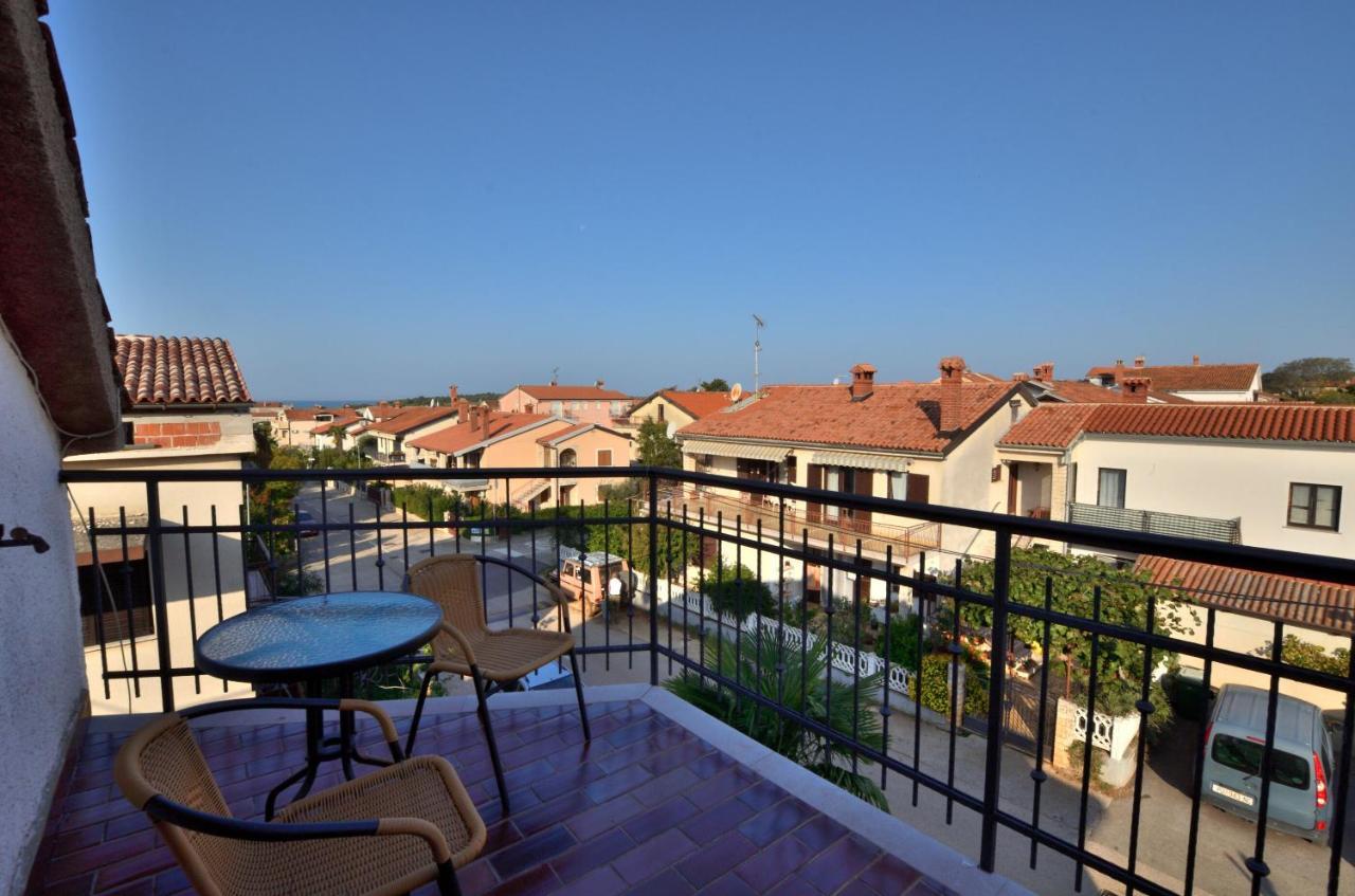 Novigrad Istria Apartments Ljiljana מראה חיצוני תמונה