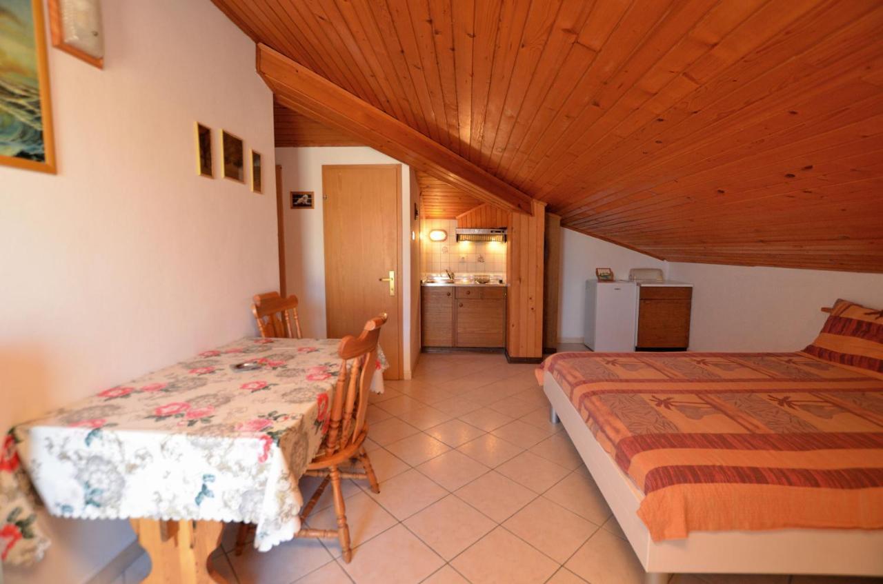 Novigrad Istria Apartments Ljiljana מראה חיצוני תמונה